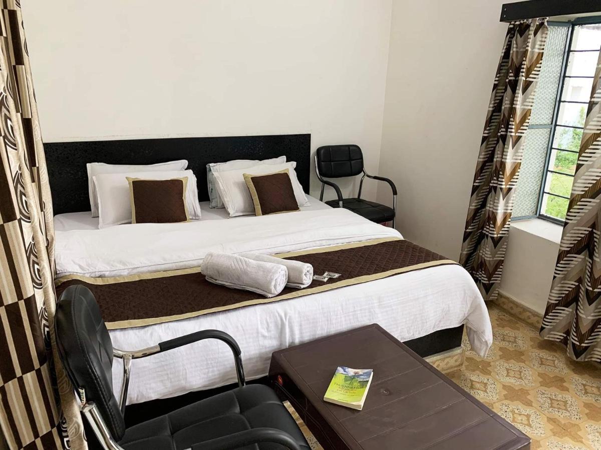 Il Padrino Hotel 布什格尔 外观 照片